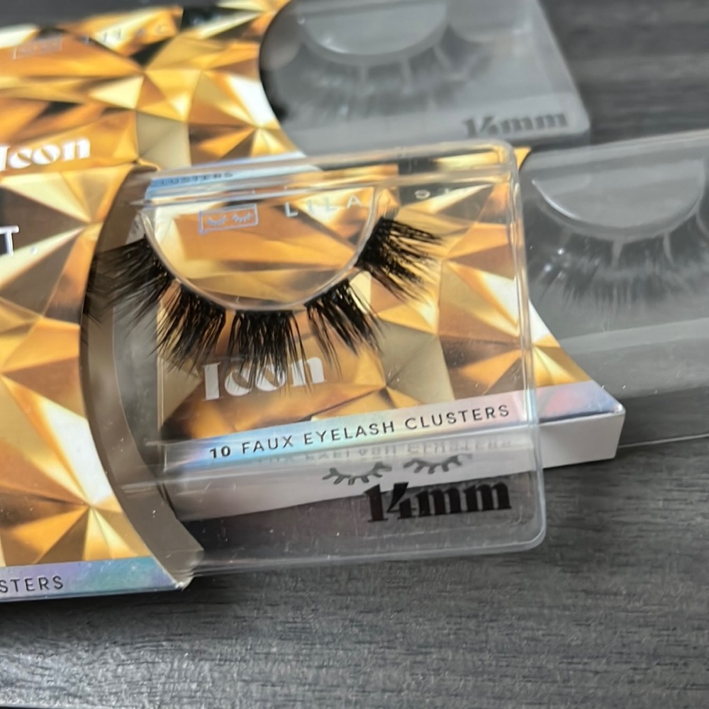 Lilac ST. eyelashes (3 pairs)